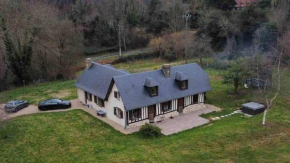 Maison rénovée - jacuzzi et cheminée
